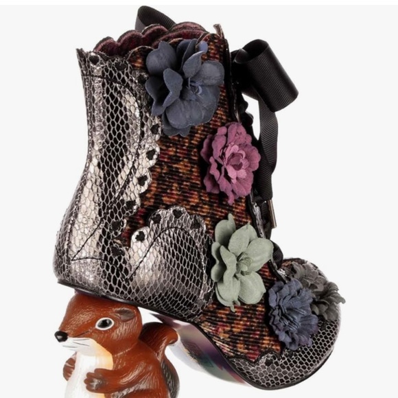 NIB Irregular Choice Nuts About You Novelty Heel Bootie - Picture 14 of 14